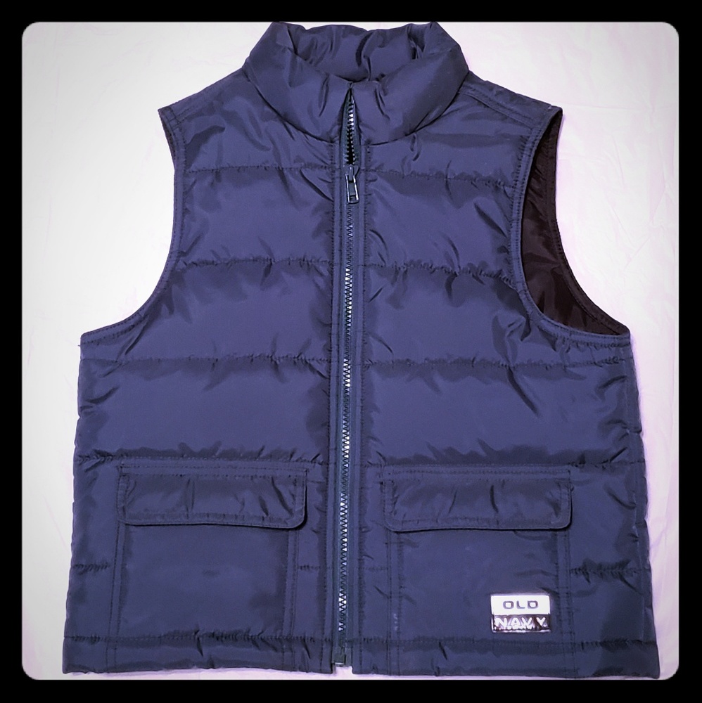 Boys Old Navy Hunter Green Puffer Vest Size 6 7